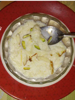 सेवईयां की खीर(Seviyan kheer recipe in hindi) रेसिपी मुख्य फोटो