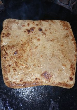 A picture of Mitha Paratha.