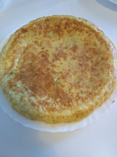 Una foto de Tortilla de patatas con cebolla