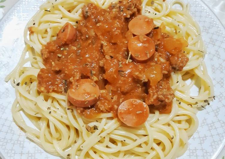 Spaghetti Bolognaise Daging Sosis