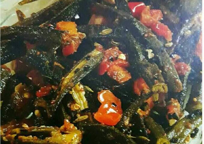 Kurkure Achari Bhindi