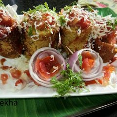 A picture of Cheesy cheela rolls.
