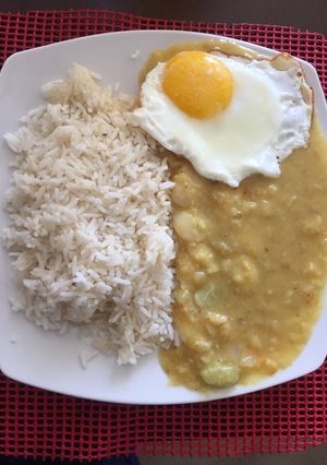Una foto de Picante de pallares verdes a la iqueña (Ica - Perú)