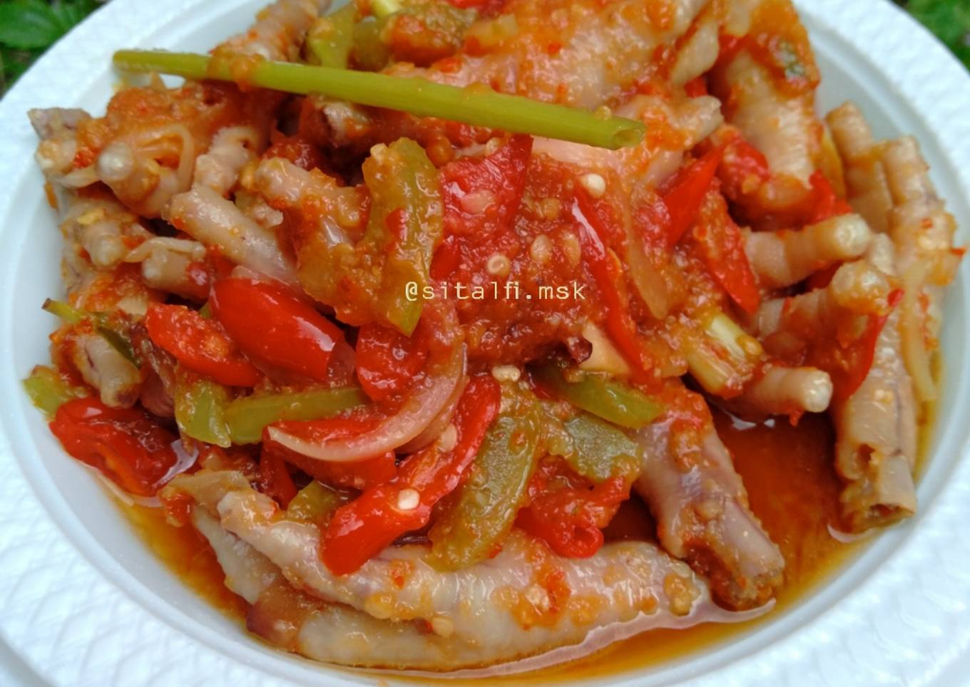 Ceker pedas manis
