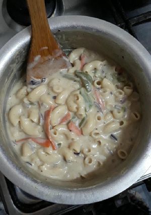 A picture of Vegetable Cheesy Cream Pasta.
