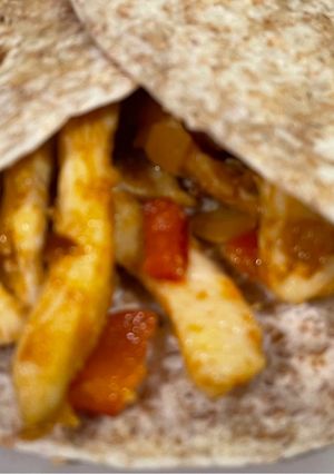 Una foto de Burrito de pollo especiado
