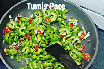 Resep Tumis pare teri yang Enak