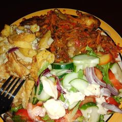 A picture of Irish with pepper chicken and salad.