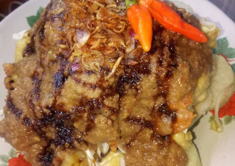 Tahu gimbal komplit, makanan khas Semarang... πππ