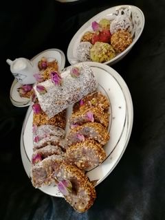 عکسی از دستور اسلایس خرما و توپک خرمایی