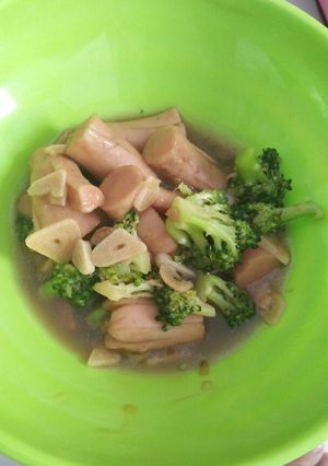 Foto resep Sosis Brokoli Saos Tiram