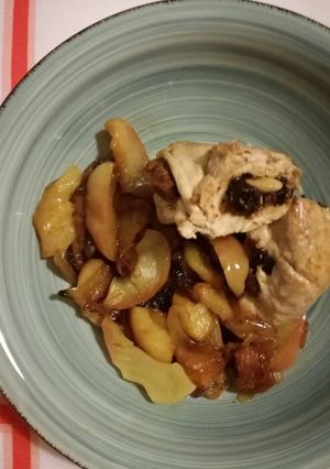 Une photo de Filets de pintade farcis aux pommes