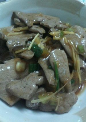 涼拌豬肝 的食譜成品照片