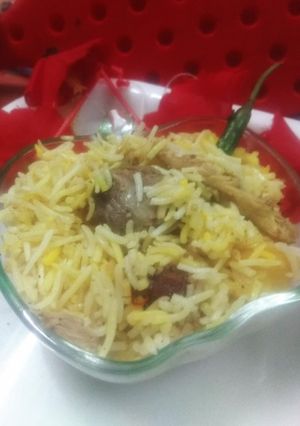 A picture of Chicken dum Biryani.