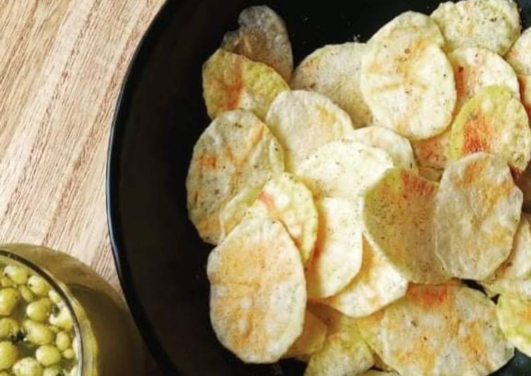 Recipe of Super Quick Homemade Microwave Potato Chips