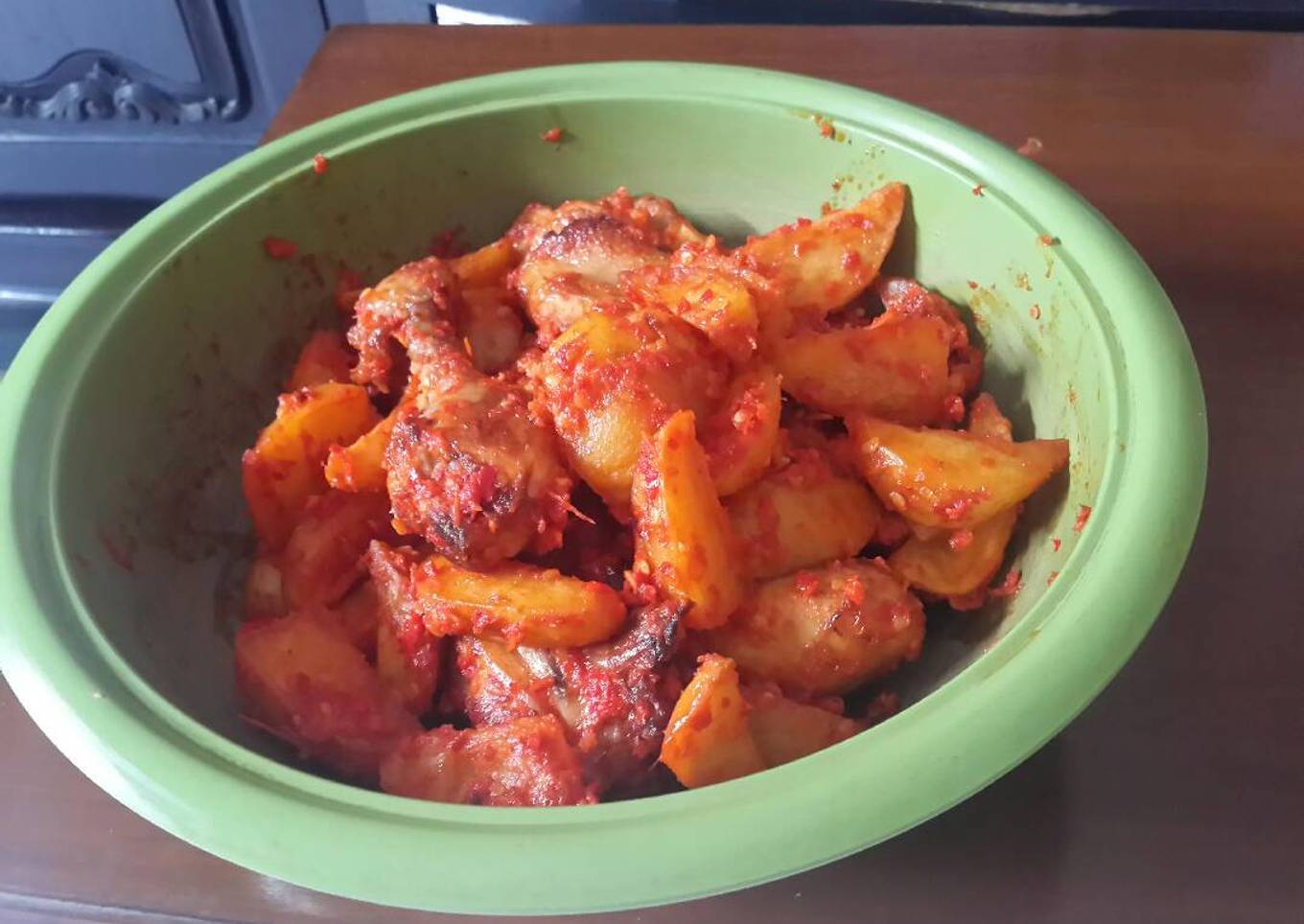 Ayam Balado Kentang asli Padang