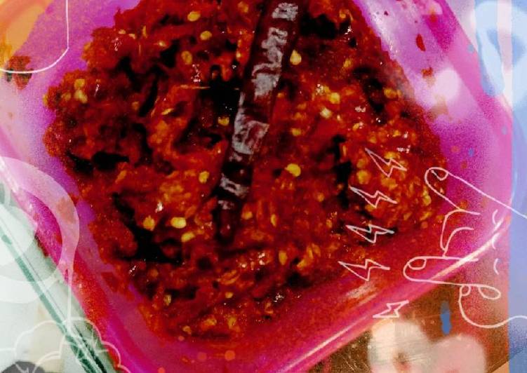 Garlic tomato chutney
