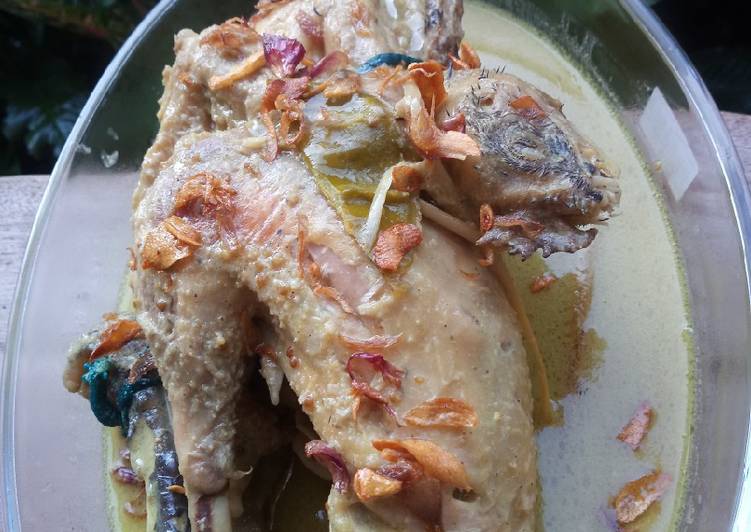 Resep Ayam Kampung Ingkung yang enak