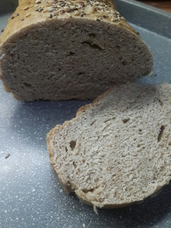 Una foto de Pan integral de molde saborizado sin levadura🍞🍞