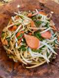 Stir-Fried Sausage with Bean Sprouts and Garlic Chives