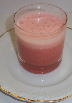 Foto principal de Jugo de fresas blancas