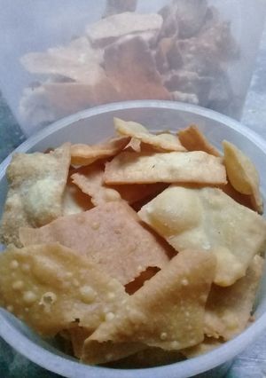 Foto resep Keripik pangsit kelapa