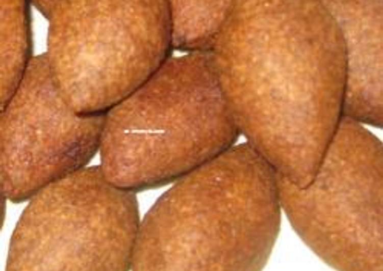 Recipe of Favorite Kibbeh (Stuffed Kibbeh)