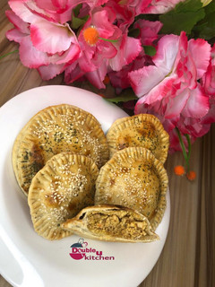 A picture of Chicken pie.