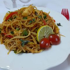 A picture of Stir fry chilli garlic noodles.