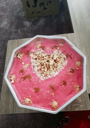 صورة لوصفة ليالي لبنان بالكريمة الوردية 🌸