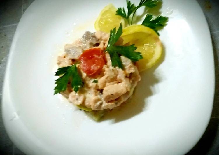 Easiest Way to Prepare Any-night-of-the-week Salmon tartare with diet cheeses, lemon, olive oil