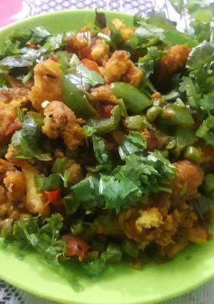 चटपटी ब्रेड चाट (Chatpati Bread Chaat recipe in hindi) रेसिपी मुख्य फोटो