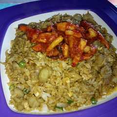A picture of Nasi goreng baso rawit mix sotong balado.