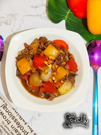 Cara Gampang Menyiapkan Resep 134. Beef Blackpepper (Sapi Lada Hitam) yang Bisa Manjain Lidah