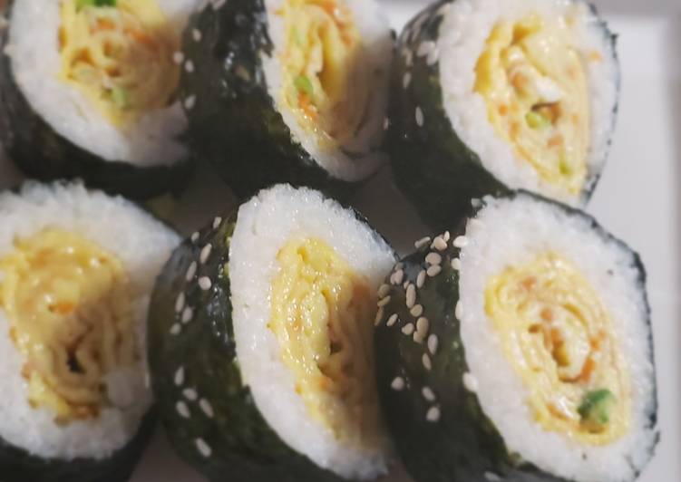Langkah Mudah untuk Menyiapkan Gyeran Mari Kimbap, Lezat