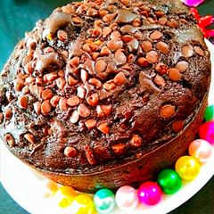 A picture of Double chocolate chips cake.