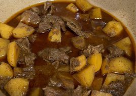 Semur daging kambing kentang