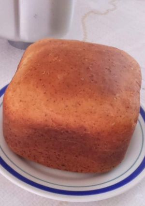 Una foto de Panecillo de queso ricotta a 2 harinas  (Máquina de pan)