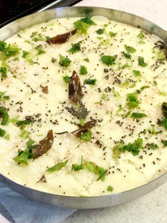 ખાટા ઢોકળા (Khata Dhokla Recipe In Gujarati) રેસીપી મુખ્ય ફોટો