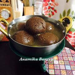 Chocogolla Chocolate Roshogolla Fusion Chocolate with Sponge Ros A picture of Chocogolla Chocolate Roshogolla Fusion Chocolate with Sponge Ros.