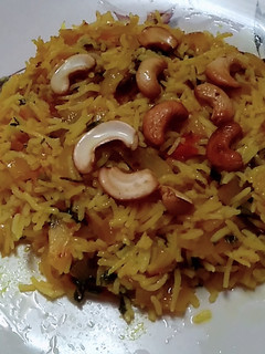 वेजिटेबल राइस (vegetable rice recipe in Hindi) रेसिपी मुख्य फोटो
