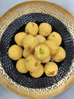 A picture of Rava Besan Ladu.