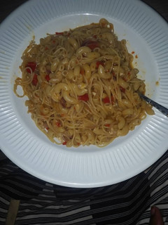 Macaroni da taliya ainihin hoton girkin