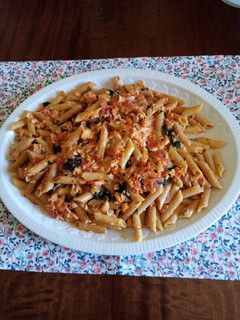 Una foto de Pasta con salmón noruego al vodka