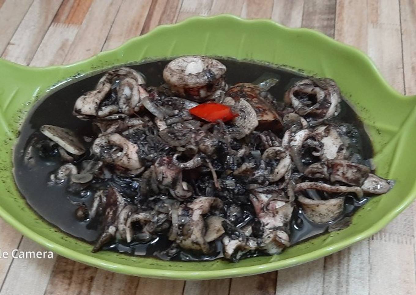 Cumi goreng hitam