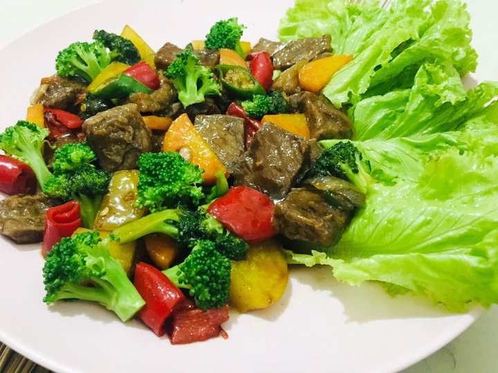 Langkah Gampang Membuat Resep Sapi Lada Hitam (Paprika Jawa Low Budget) Anti Ribet, Enak Banget