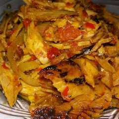 Ikan tongkol suwir রেসিপির প্রধান ছবি