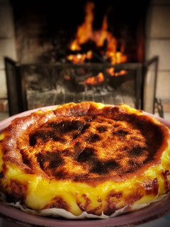 Una foto de Tarta de queso de La Viña