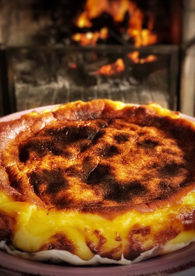 Una foto de Tarta de queso de La Viña
