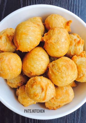 A picture of Nigerian Buns.